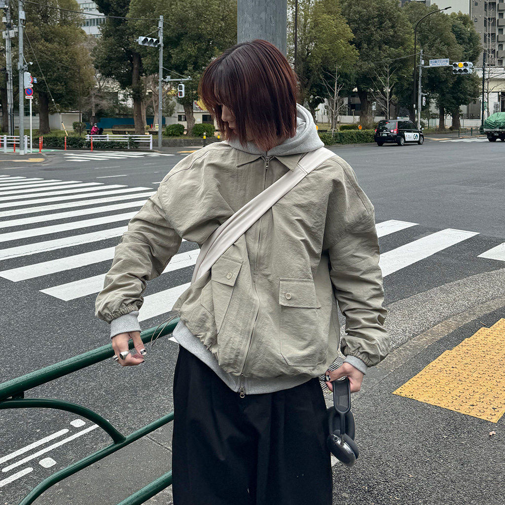 [美品]SUAVELE シュアーブル　MA-1 ハーフジップパーカー ユニセックス）コットンジップアップパーカー | ファッション