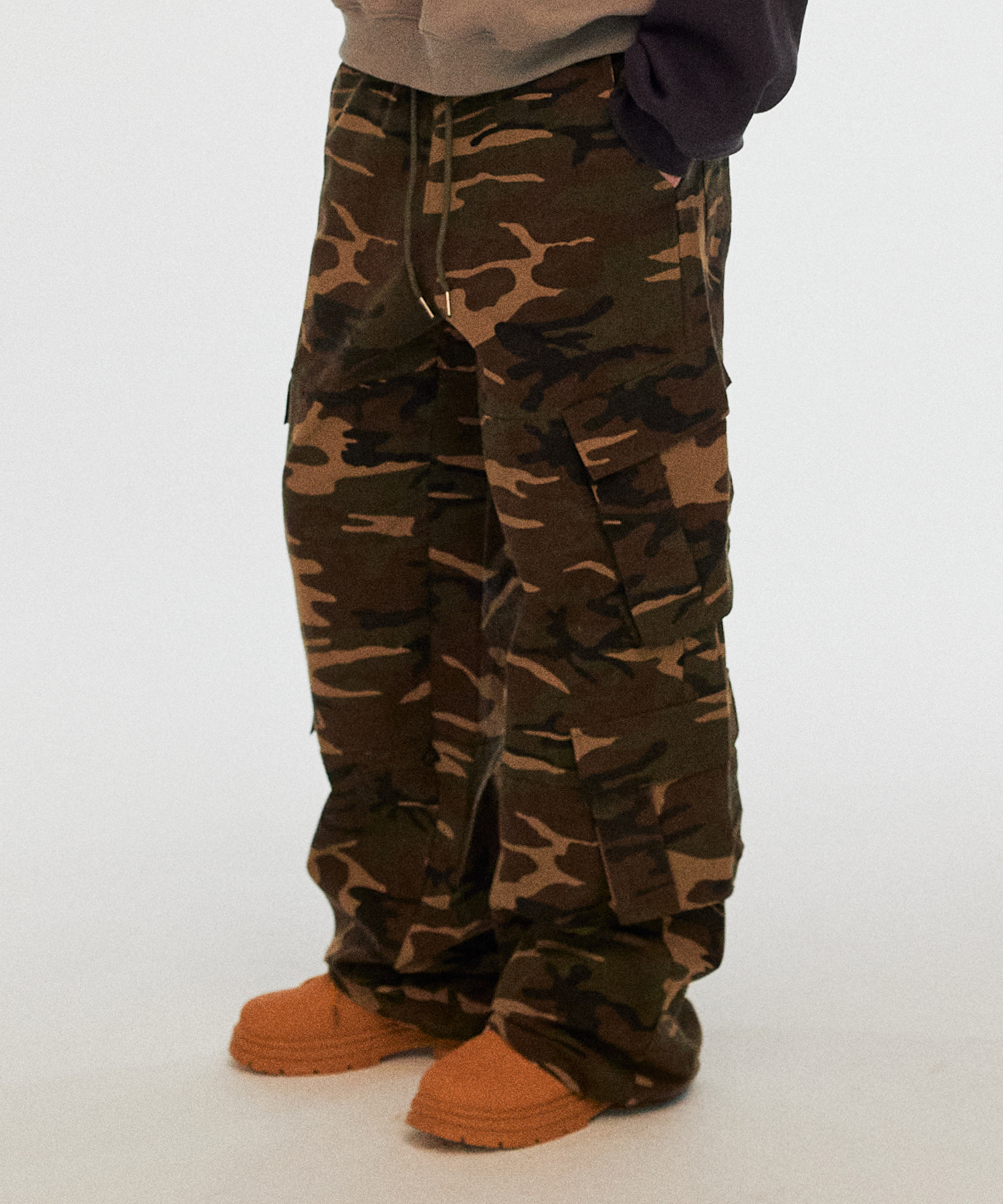 マルチカーゴカモパンツ【カーキ】