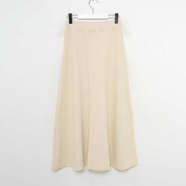 UGRČIĆ design フレアロングスカート クリーム UGRČIĆ design フレアロングスカート クリーム