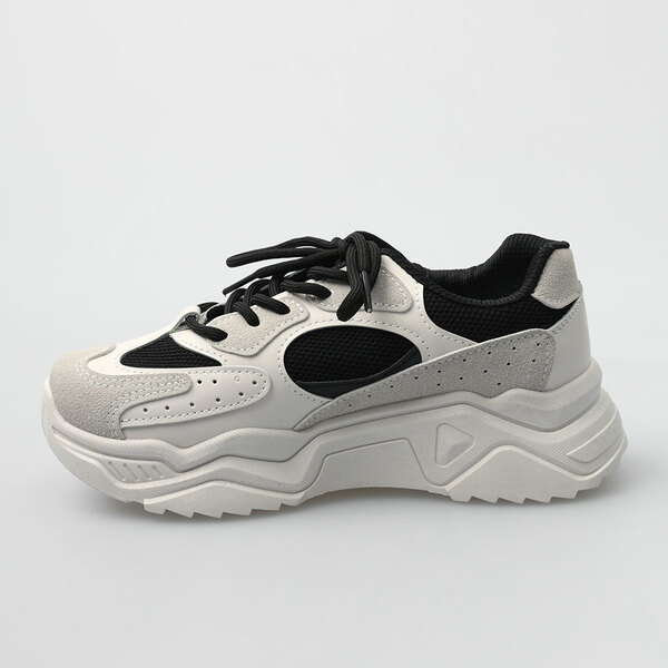 ボルドースニーカー | ファッション通販サイト NUGU