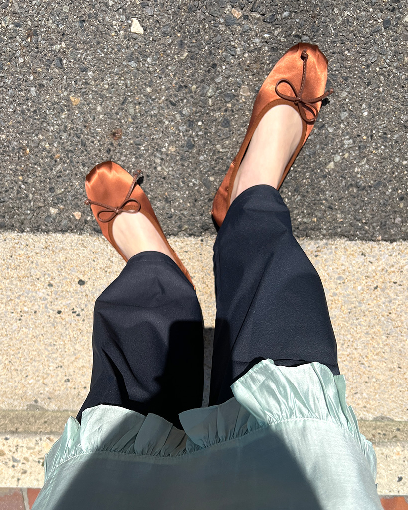 リボンフラットシューズ