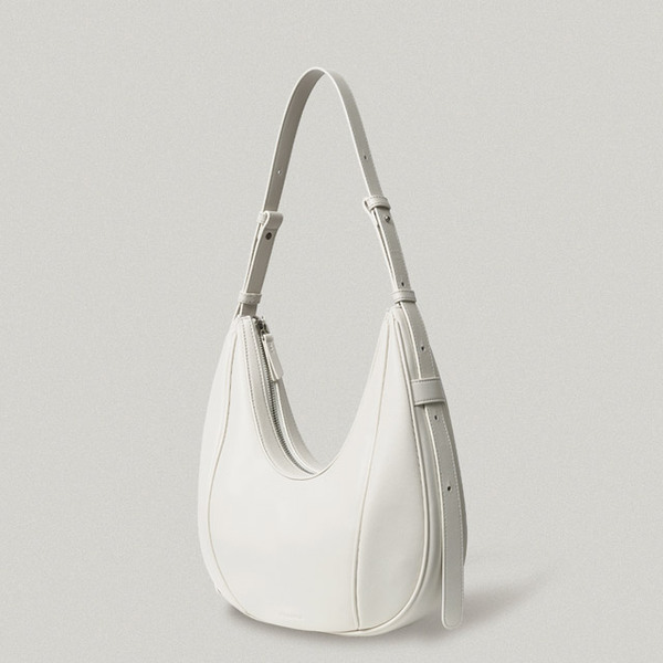 日本未入荷☆OVAL BAG/全2色/FOLNUA 日本未入荷☆OVAL BAG/全2色/FOLNUA (FOLNUA/ショルダーバッグ