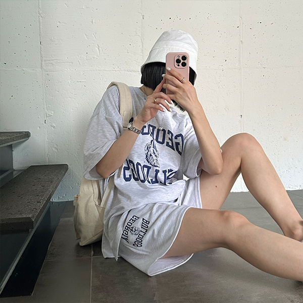 セット]オーバーサイズ半袖+トレーニングショートパンツセット