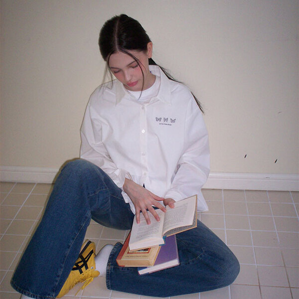 Triple Butterfly Embroidered Overfit Cotton Shirts ( White