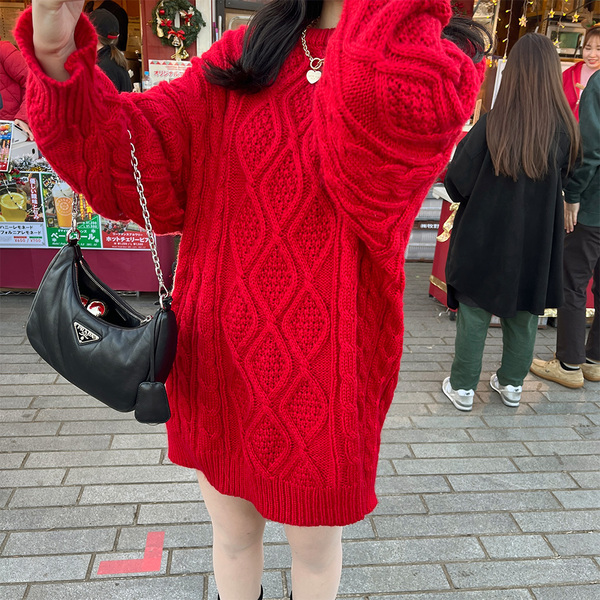 【新品未使用】 　 ケーブルニットワンピース　ネイビー ケーブルニット」に該当するワンピース（ブルー・ネイビー/青色