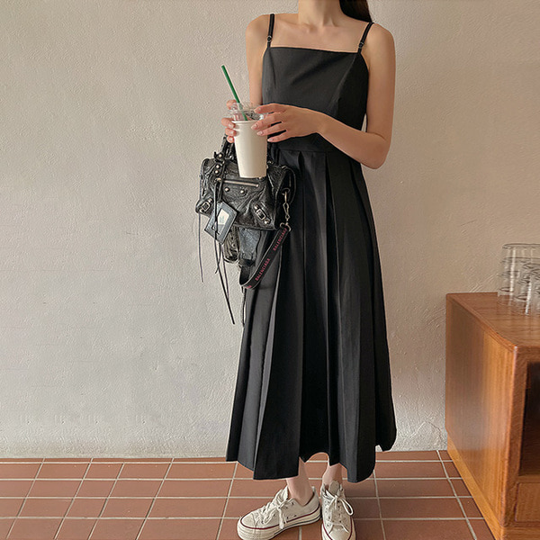 希少！未使用　定価3.2万円　ヨシキヒシヌマ　プリーツトップス　フリルレース黒 Joint Lace Frill Sleeve Top | Pasand by ne Quittez pas