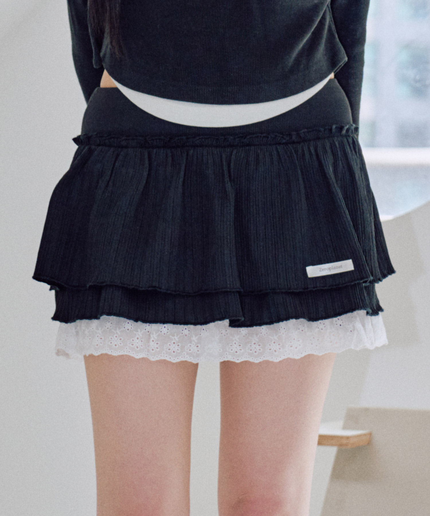 Influencer pick] Julia Pleats Skirt Pants | ファッション通販