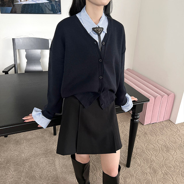 Vネックカーディガン | ファッション通販サイト NUGU