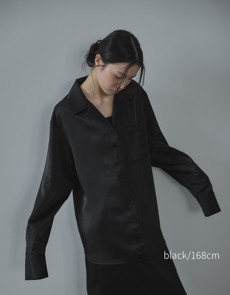 シワサテンシャツ