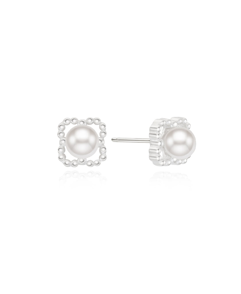 bloom pearl earring