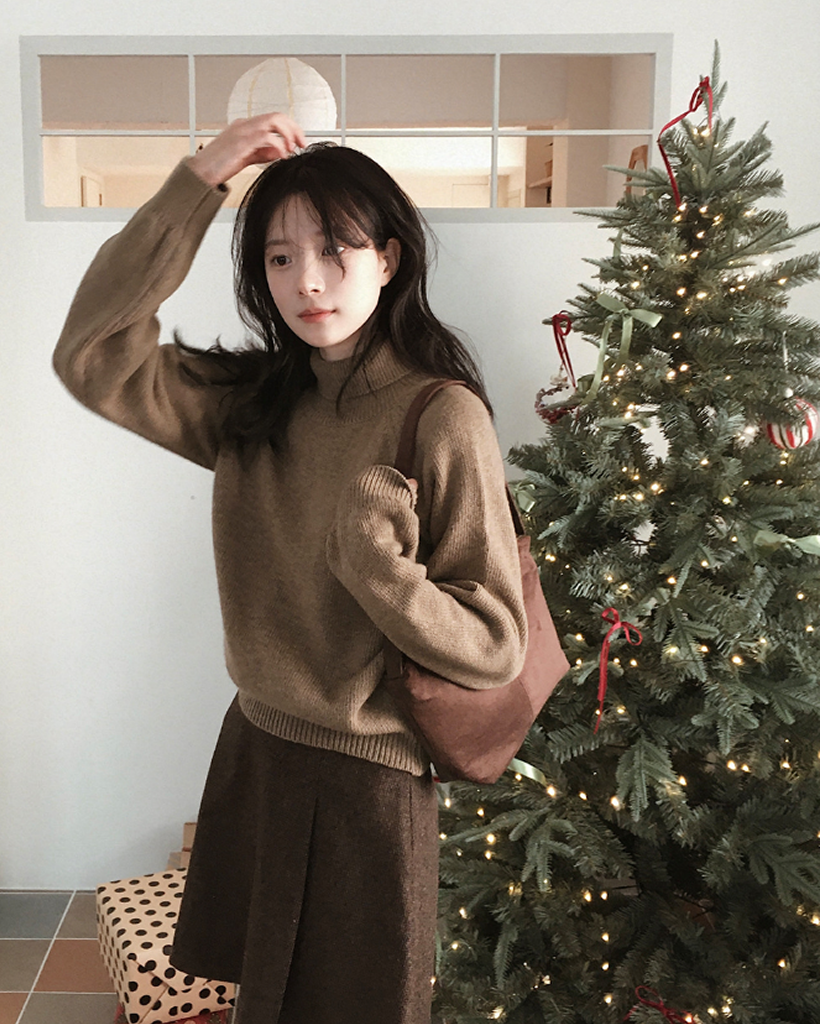 ベーシックタートルネックニット