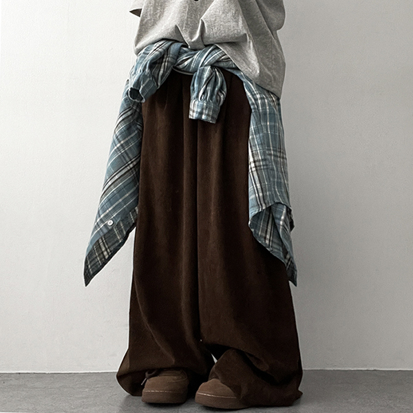 新品❤️CPG スリット入りグリーンスカート GU スリットミニスカート グリーン XS - メルカリ