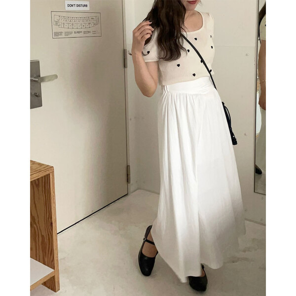 美品★ヌメロヴェントゥーノ 伊製 絹100% シアー ロングフレアスカート 楽天市場】【9/30～10/1限定・最大2万円OFFクーポン配布中】N°21