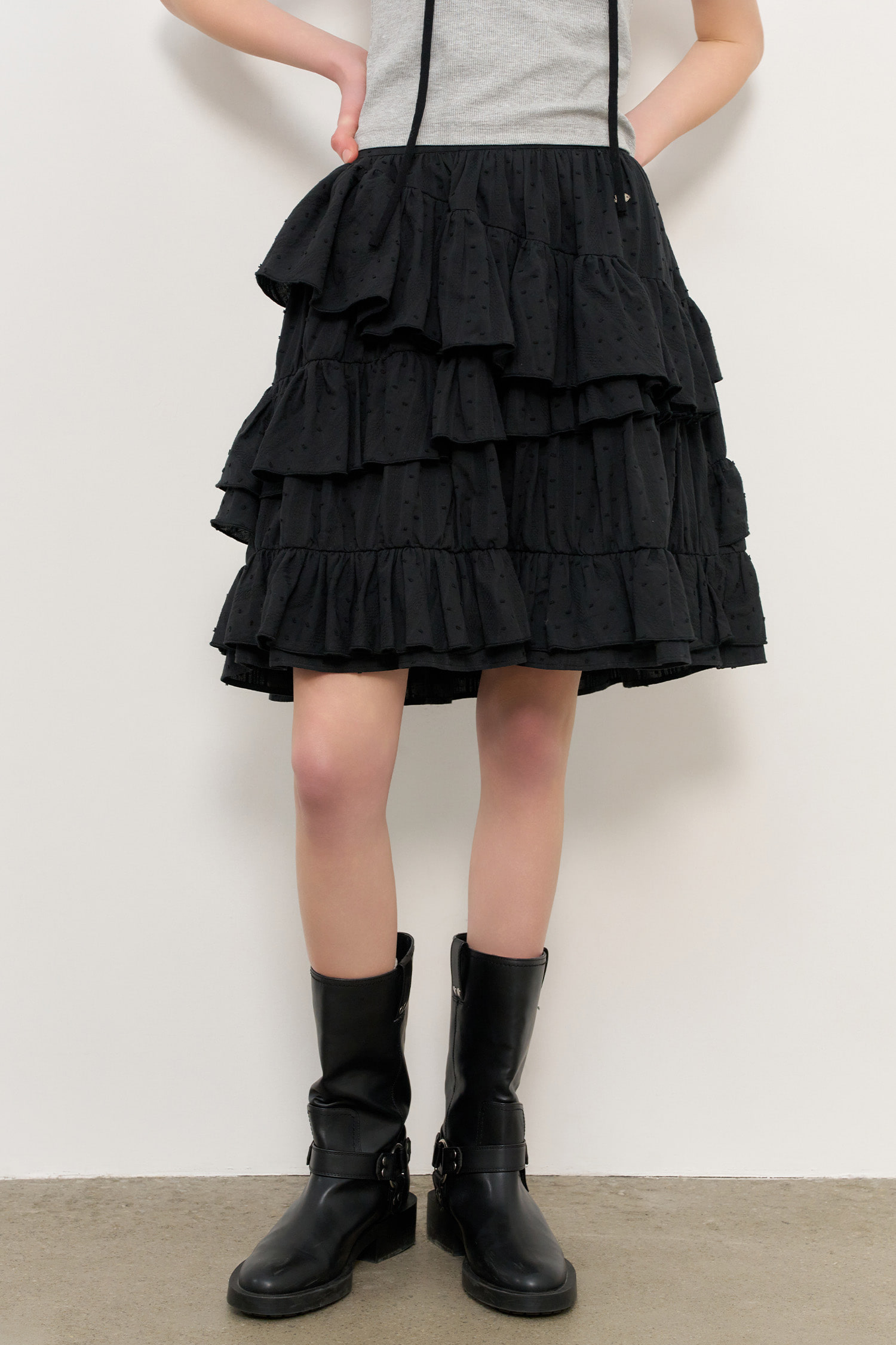 アシンメトリーミニスカート | ファッション通販サイト NUGU