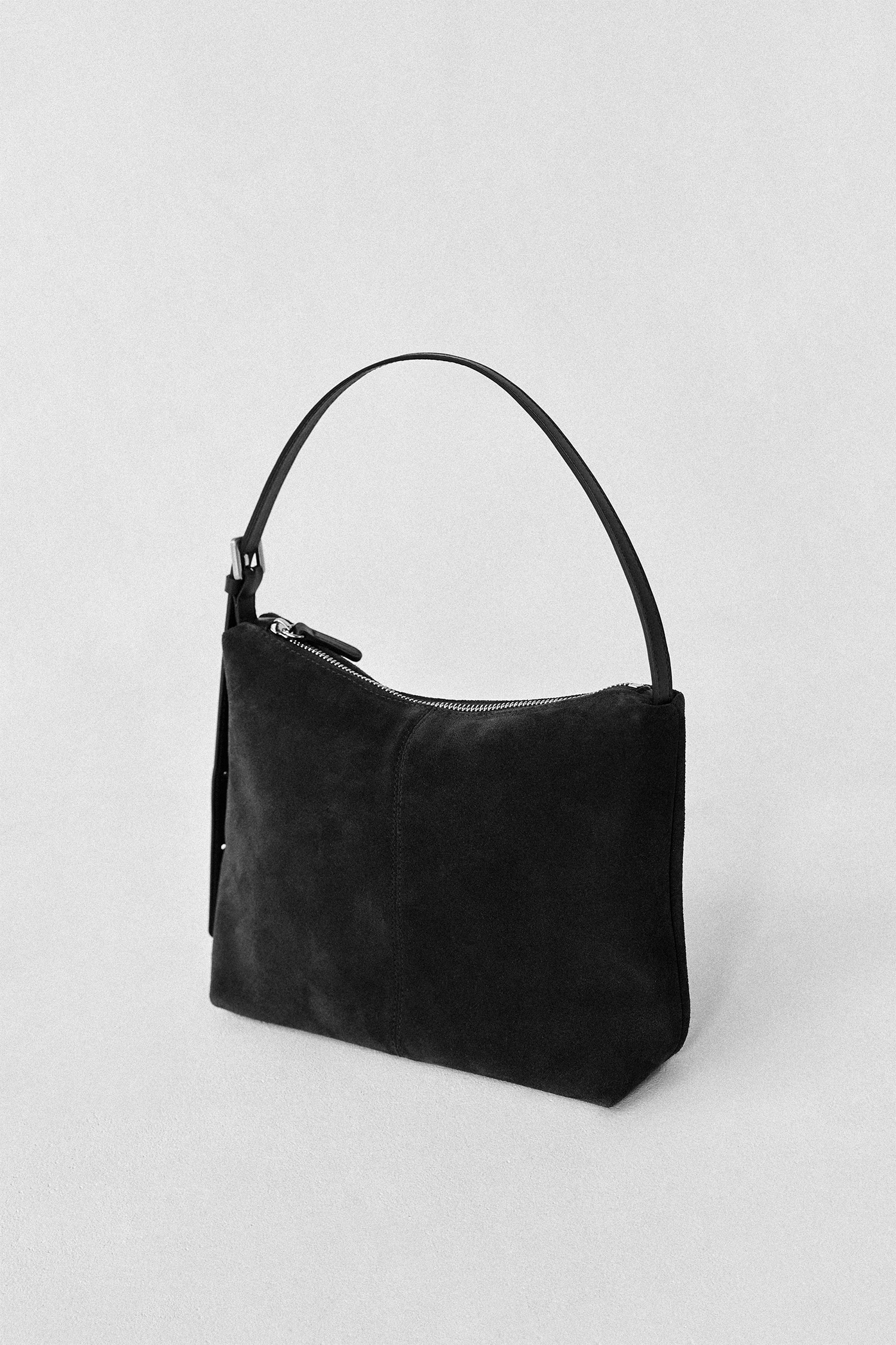 Suede shoulder bag (black)