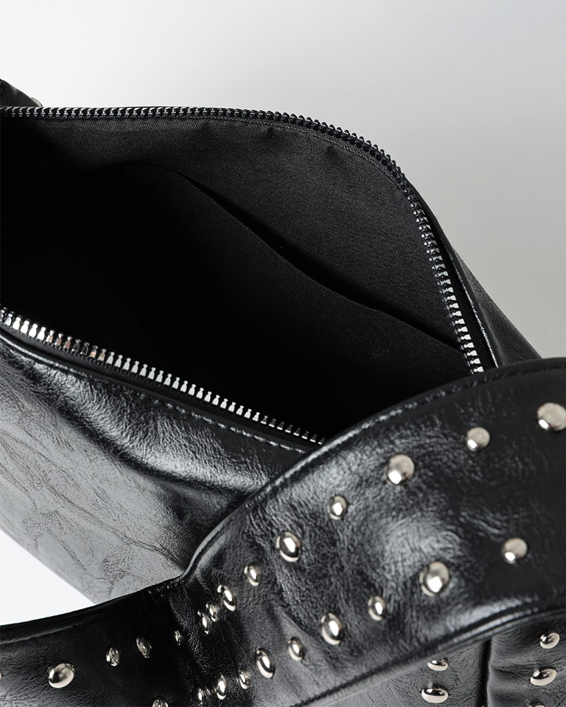 スタッズポイントショルダーバッグ | ファッション通販サイト NUGU