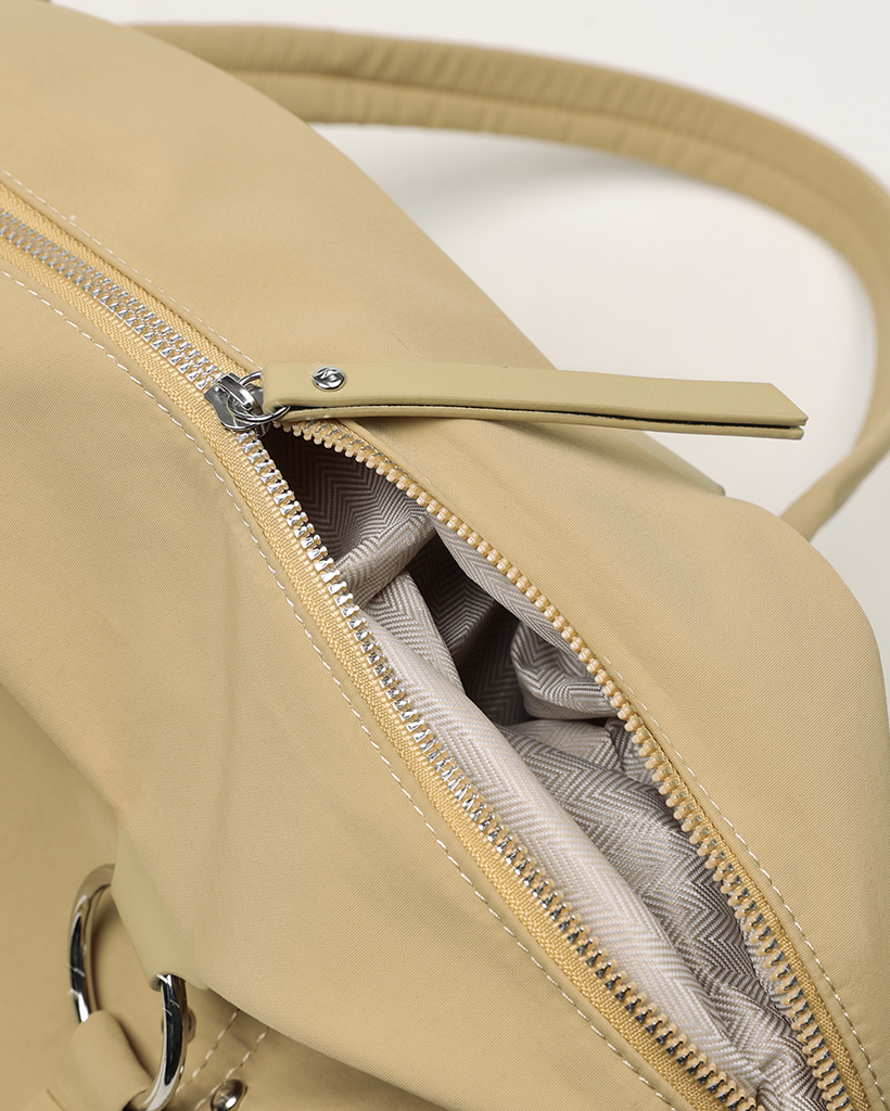 version of you ナイロンバッグ ダブルリベットラインナイロンバッグ | ファッション通販サイト NUGU