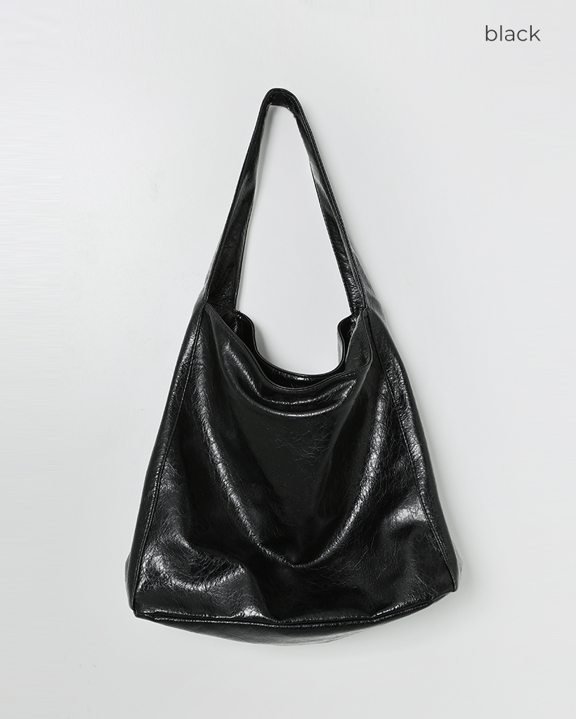 JULIUS ショルダーバッグ (黒レザー) 2025年最新】JULIUS ショルダーバッグの人気アイテム - メルカリ