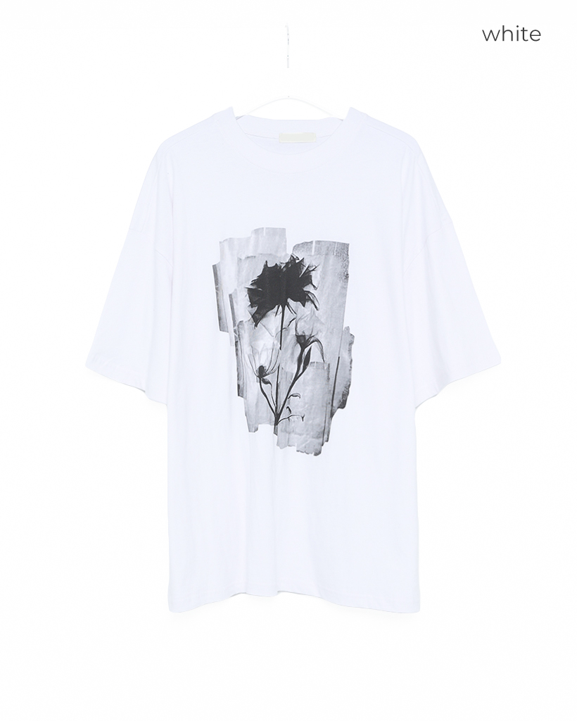 ローズグラフィックハーフTシャツ | ファッション通販サイト NUGU