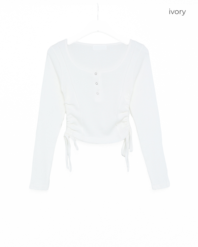 クロップドヘンリーネックトップス | ファッション通販サイト NUGU