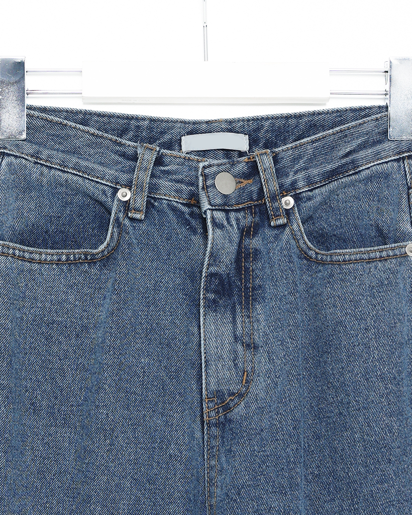 クラシックブーツカットデニムパンツ | ファッション通販サイト NUGU