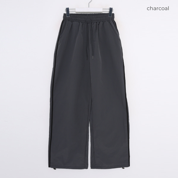 と*み様 定価2万 1LDK ナイロントラックパンツ UNIVERSAL PRO 定価2万 1LDK ナイロントラックパンツ UNIVERSAL PRODUCTS