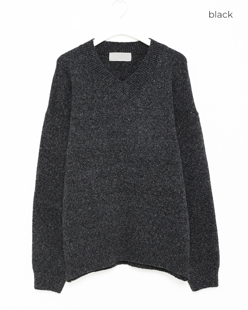 ウティ outi 薄手　ウールニット 黒 サイズ3 ユニセックス ウティ outi 薄手 ウールニット 黒 サイズ3 ユニセックス