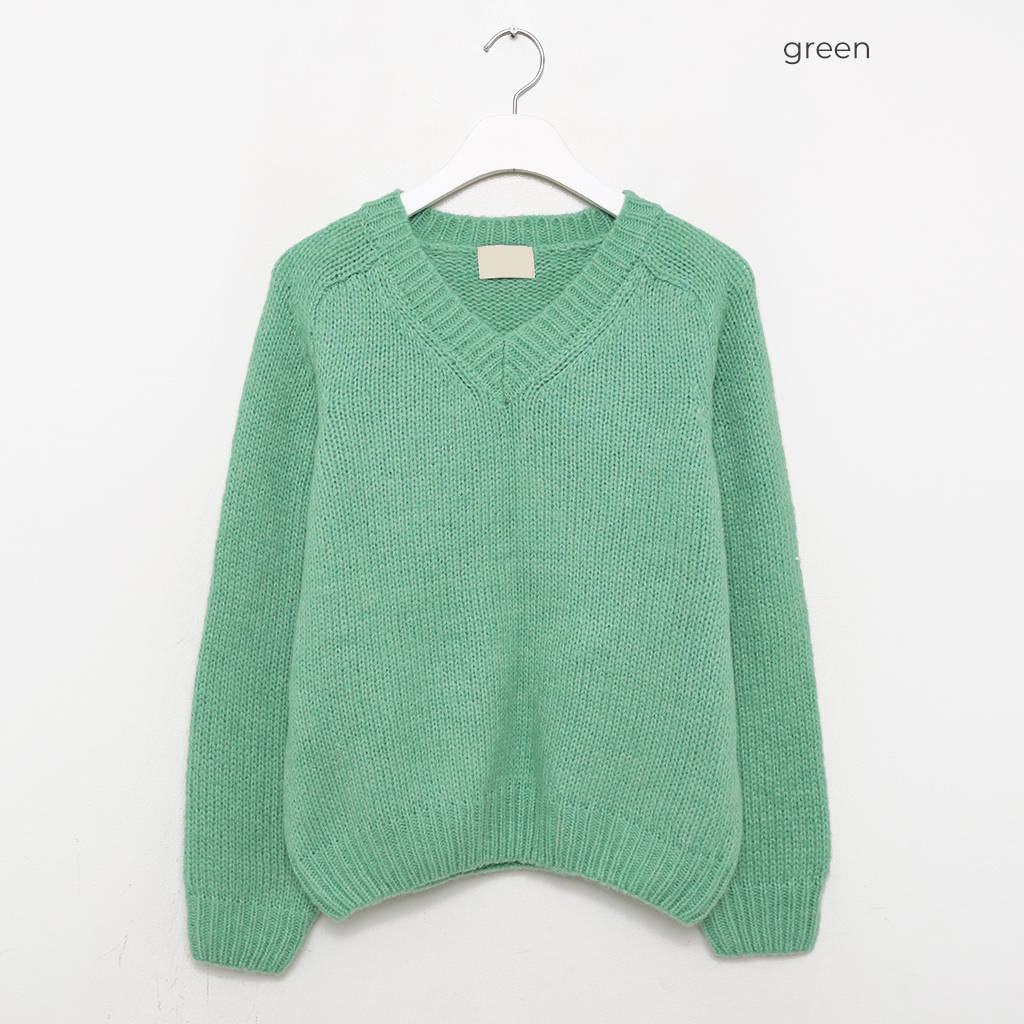 ビビットVネックニット | ファッション通販サイト NUGU