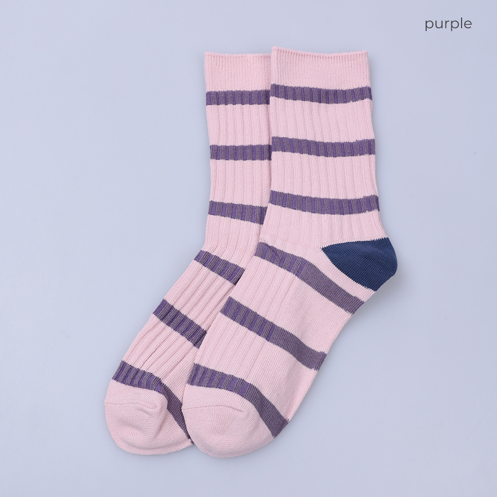 紫色リブ編みニットソックス fit=scale-down,w=1200