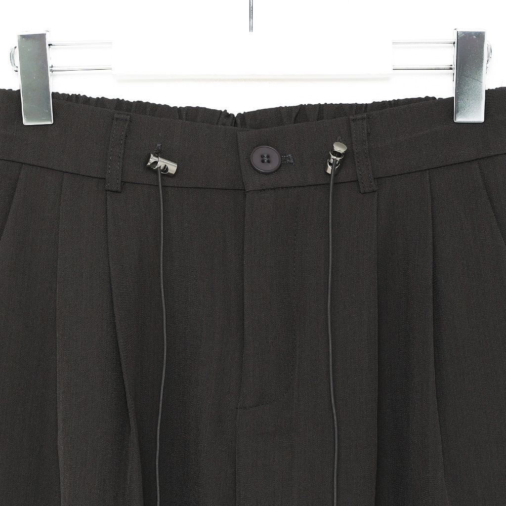 タック入りスラックス | ファッション通販サイト NUGU