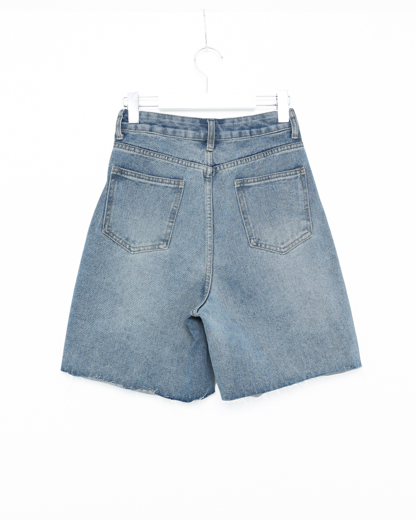 カットオフラウンドスタッズハーフデニムパンツ | ファッション