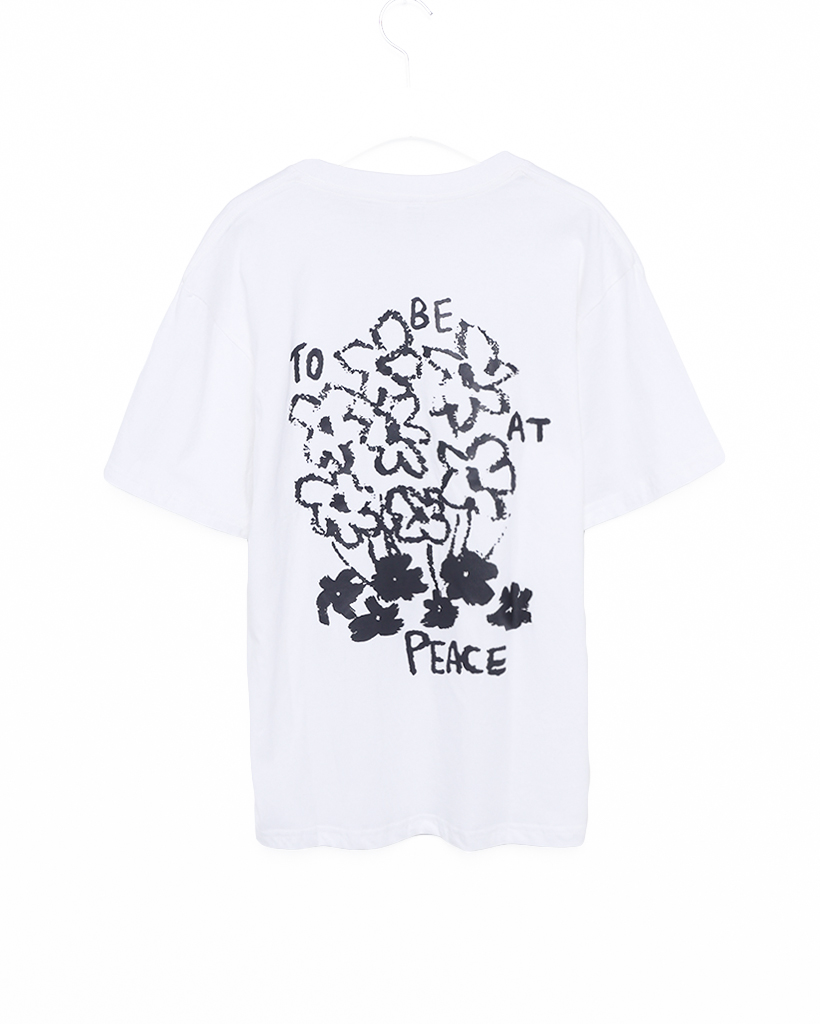 バックフラワープリント半袖Tシャツ | ファッション通販サイト NUGU