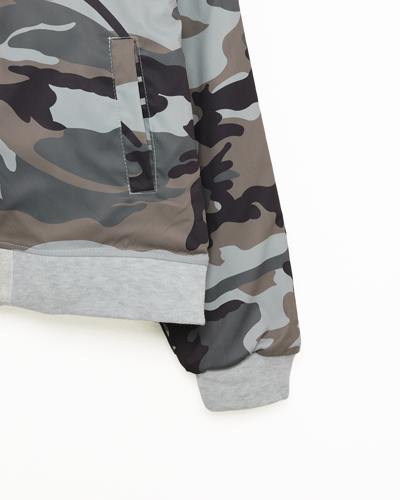 ユニセックス）ミリタリーリバーシブルジップパーカー | ファッション