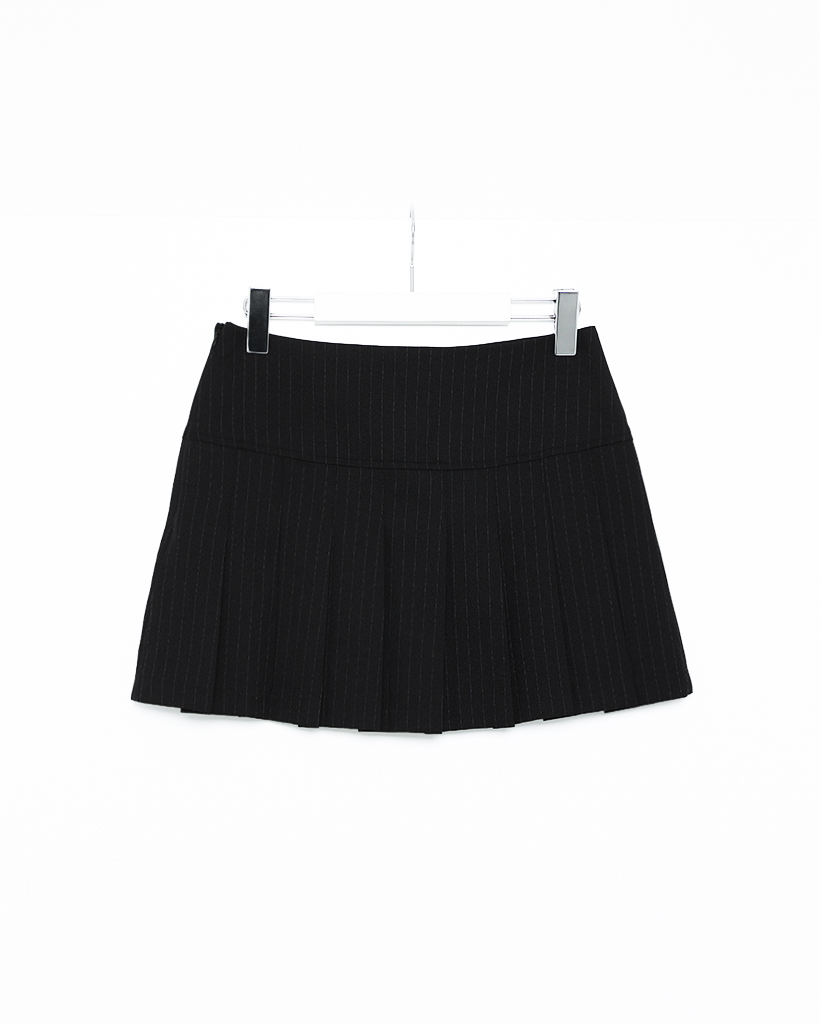 ピンストライププリーツミニスカート | ファッション通販サイト NUGU