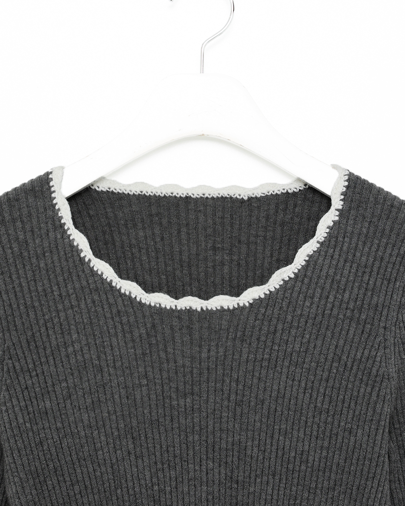 極美品 BRIEFING ニット エンボスロゴ　近年モデル　バイカラー ゴルフ 極美品 BRIEFING ニット エンボスロゴ 近年モデル バイカラー