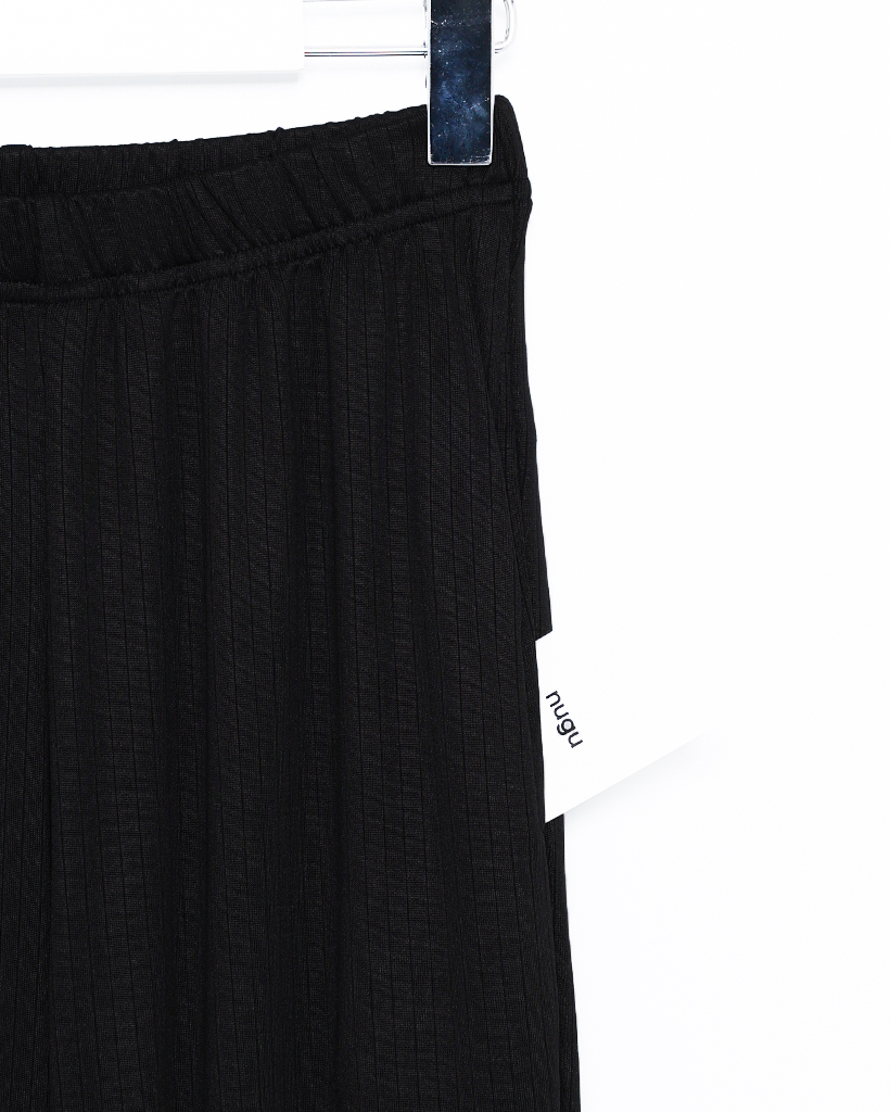 verybrain フリルパンツ　黒 サイドフリルパンツ（その他パンツ）｜and it_（アンドイット