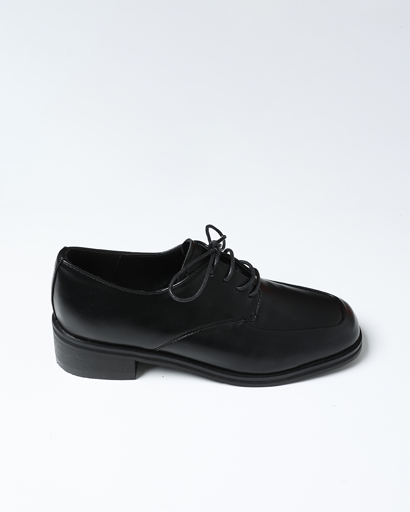 スクエアトゥレースアップシューズ | ファッション通販サイト NUGU