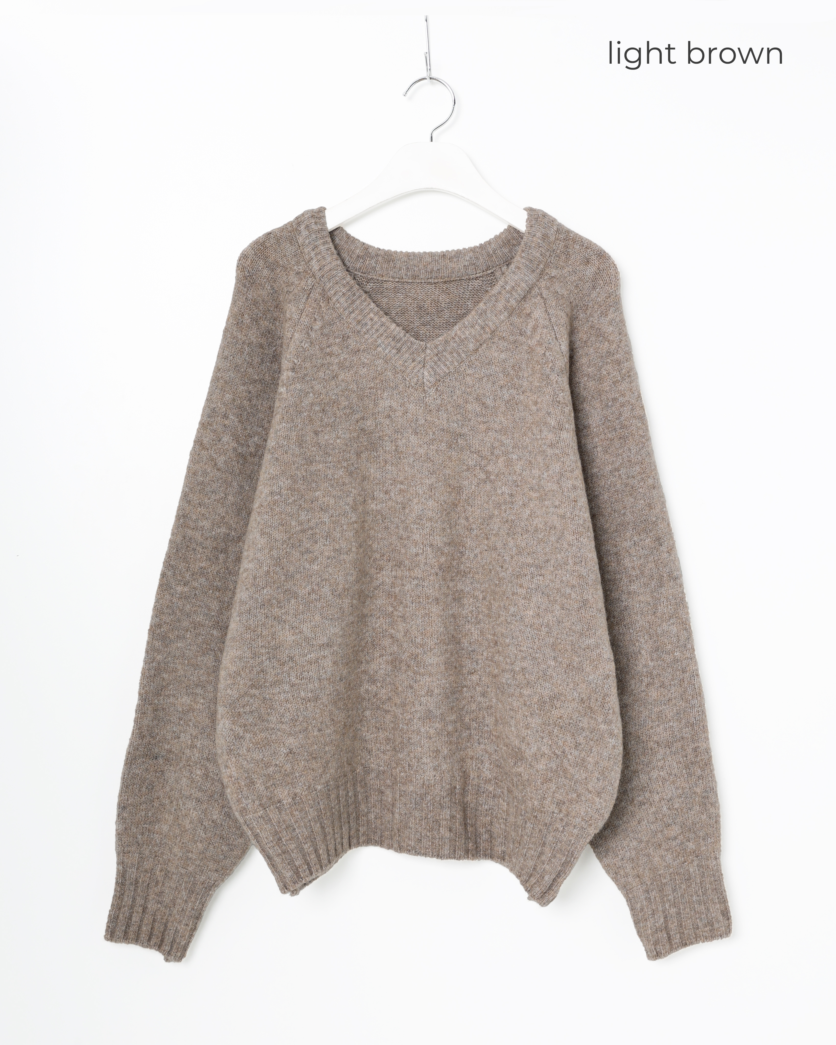 Vネックベーシックニット | ファッション通販サイト NUGU