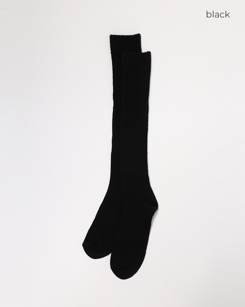 カシミヤニーハイソックス | ファッション通販サイト NUGU