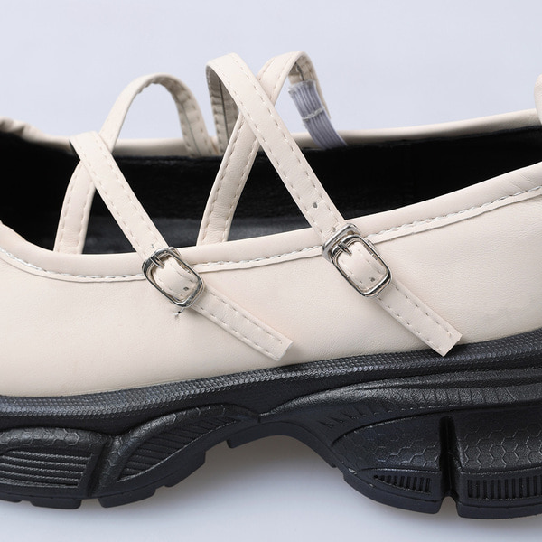 メリー メリージェーンバックルスニーカー （ベージュ） -エンチャン