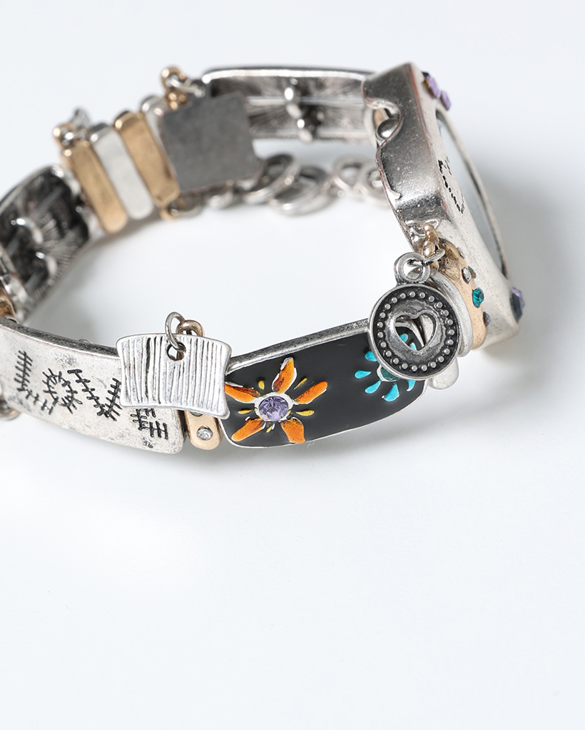 Wristwacthes Armbanduhren アンティーク洋書 Trench Style Watch : Nº 1914 Black Designed & Built by WT Author
