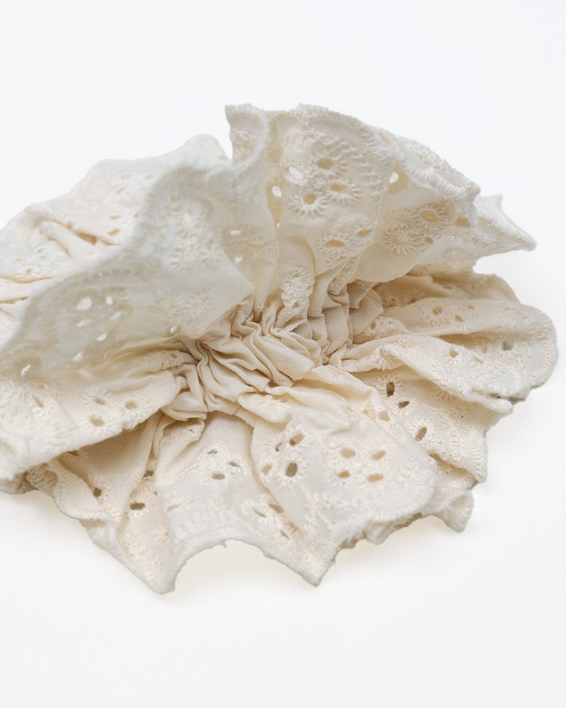 パンチングレーススクランチ | ファッション通販サイト NUGU