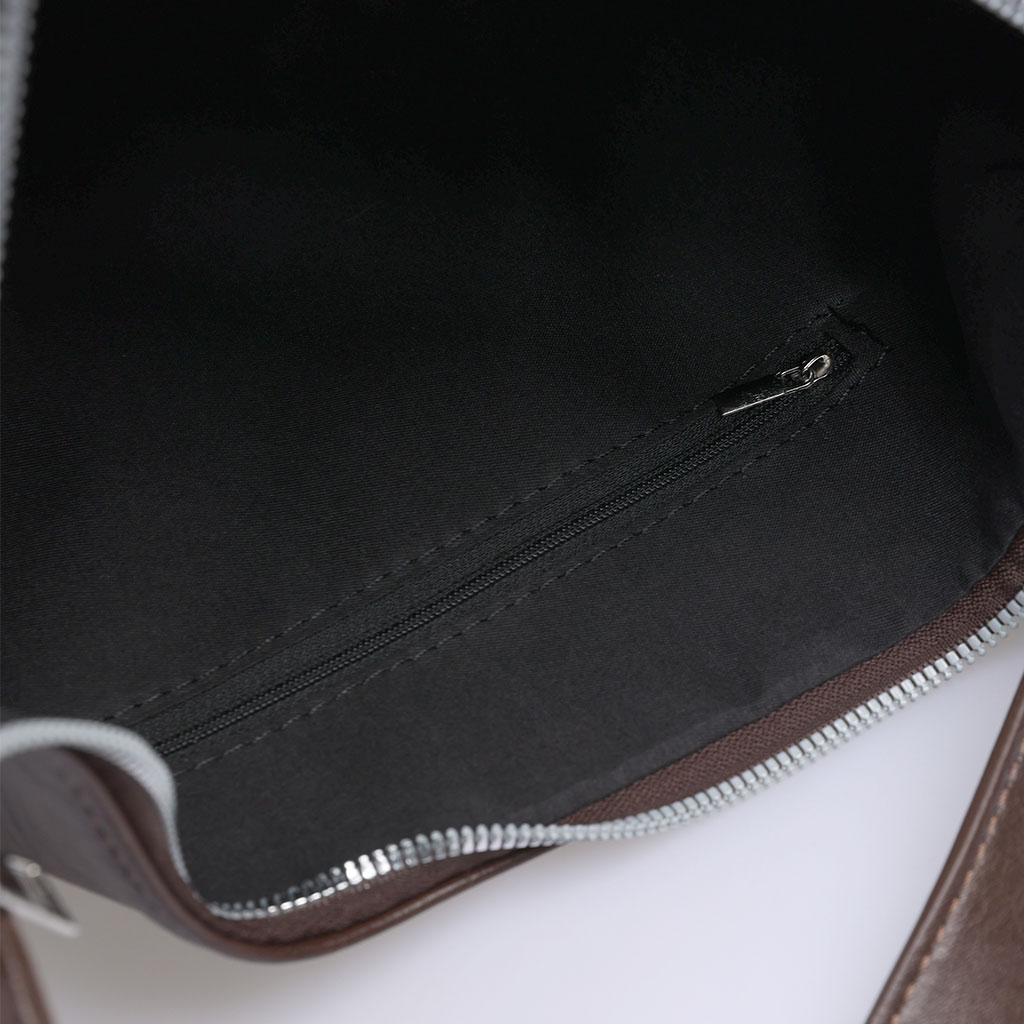 ビッグスクエアクロスバッグ | ファッション通販サイト NUGU