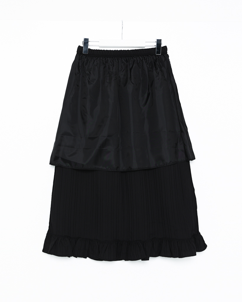 ストライプエンボスフリルヘムロングスカート | ファッション