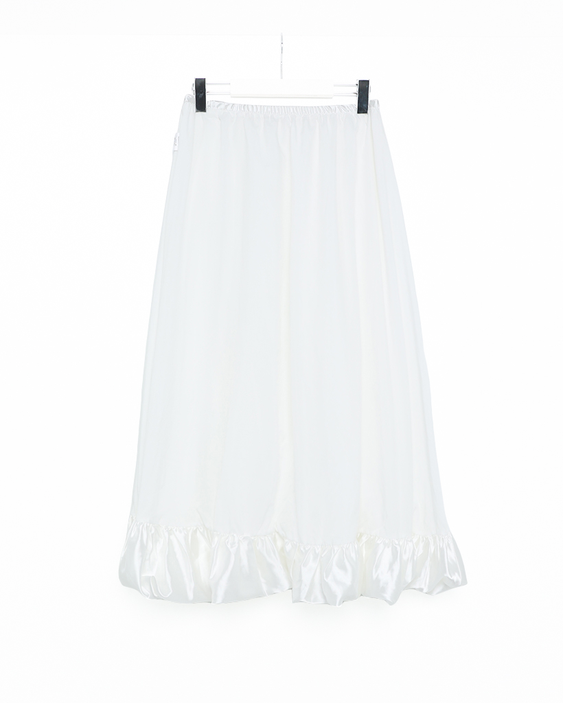 サテンバルーンロングスカート | ファッション通販サイト NUGU