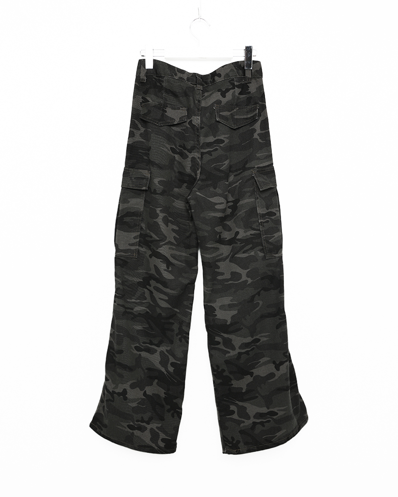 UFO カモフラージュカーゴパンツ 楽天市場】カーゴパンツ カモフラージュ柄 ワイドパンツ 迷彩柄