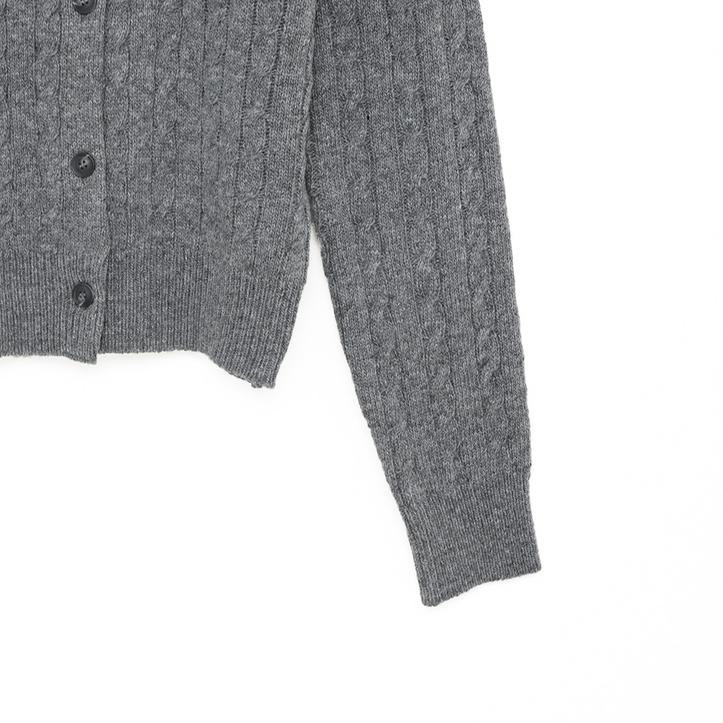 ケーブルクロップドニットカーディガン | ファッション通販サイト NUGU