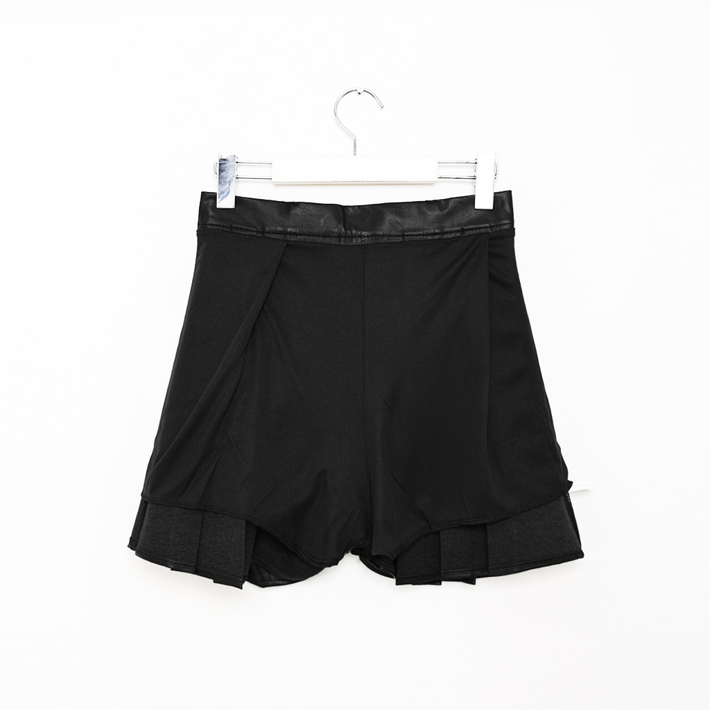 miオーダーページ フェイクレザープリーツミニスカート | ファッション通販サイト NUGU