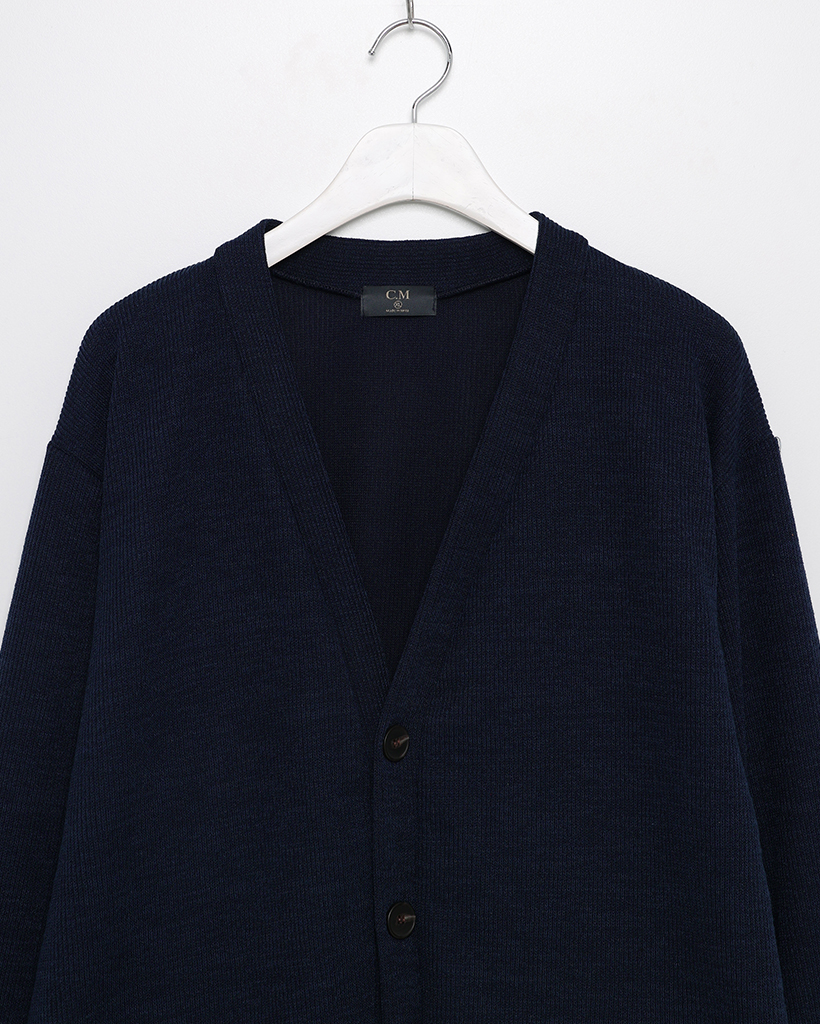 エッセンシャルVネックカーディガン | ファッション通販サイト NUGU