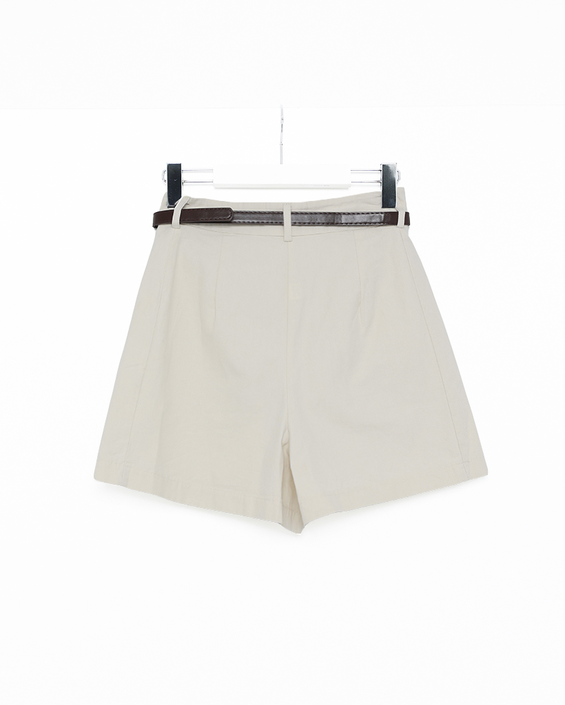 シンプルコットンショートパンツ | ファッション通販サイト NUGU